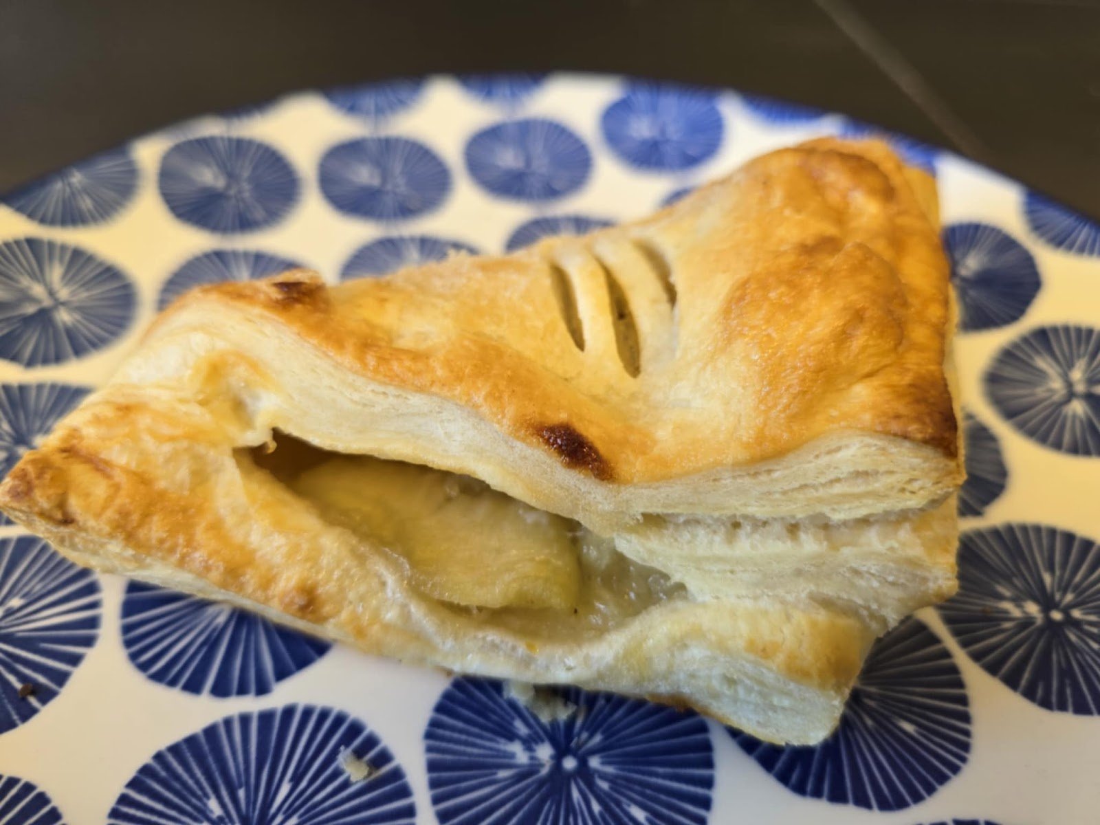 Apple Turnover (Vegan)